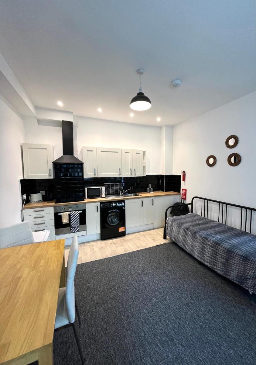 BELMONT Apartments - Housity