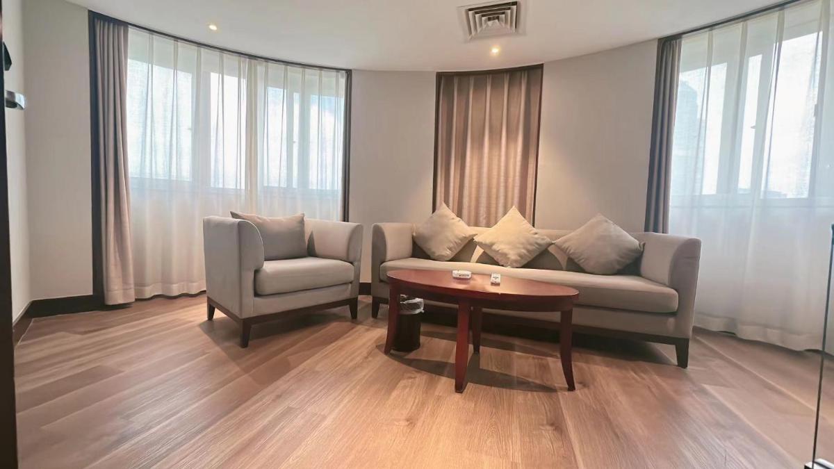 Holiday Inn Express Xiamen Lushan -Shopping Center, an IHG Hotel - Hizvo
