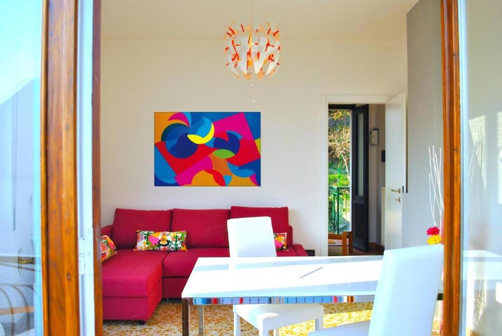 Belvedere - Apartment with Balcony Lake View - Housity