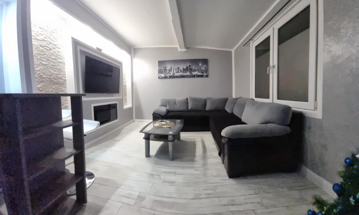 Top luxury apartment - Hizvo