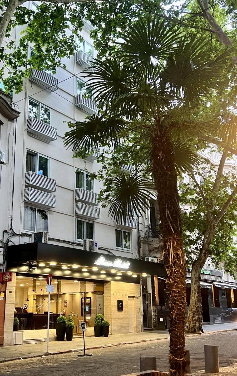 Hotel Alvear - Housity