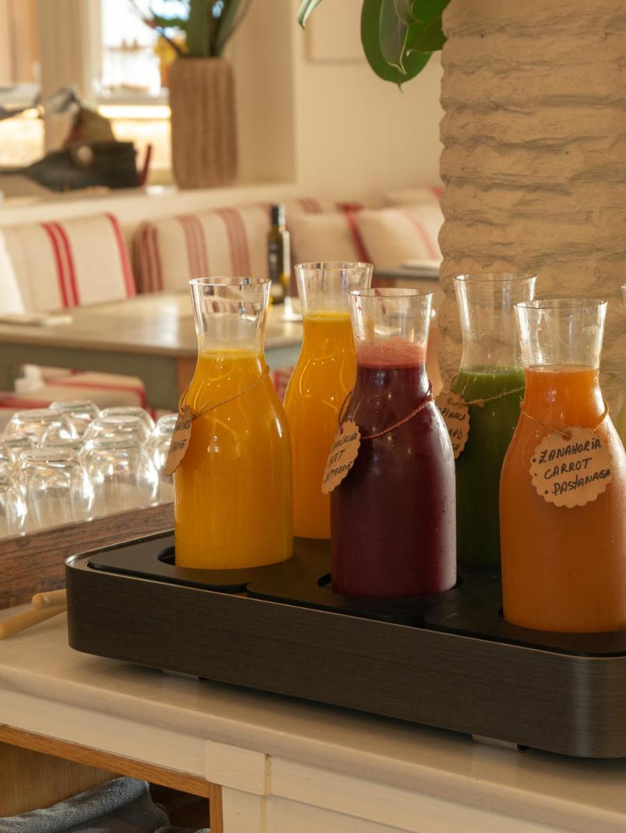 Bebidas en Hostal Empúries