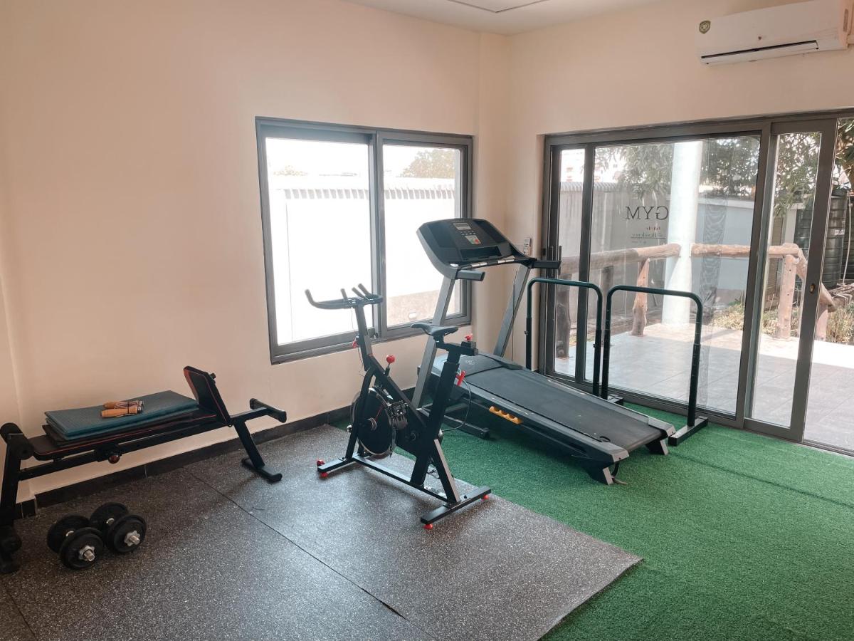 Sky Suites - Housity