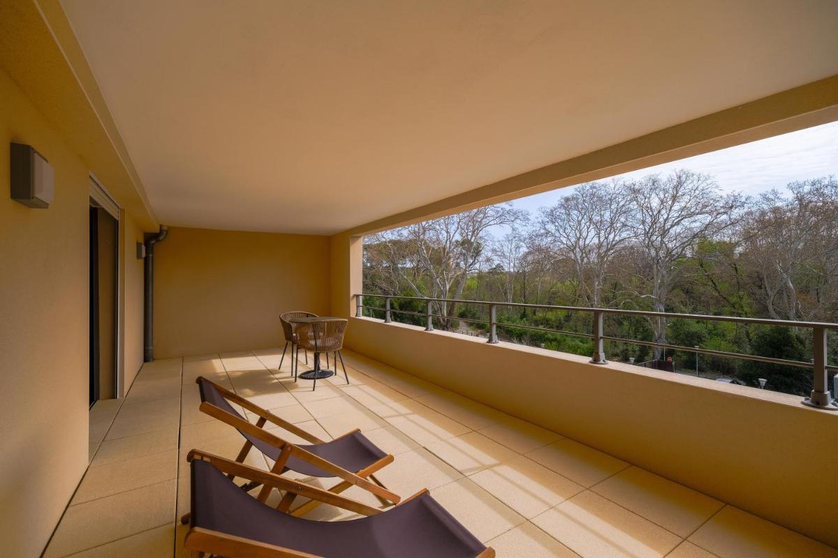 Balcon ou terrasse dans l'établissement Zenitude Hotel La Valadière, Ascend Hotel Collection