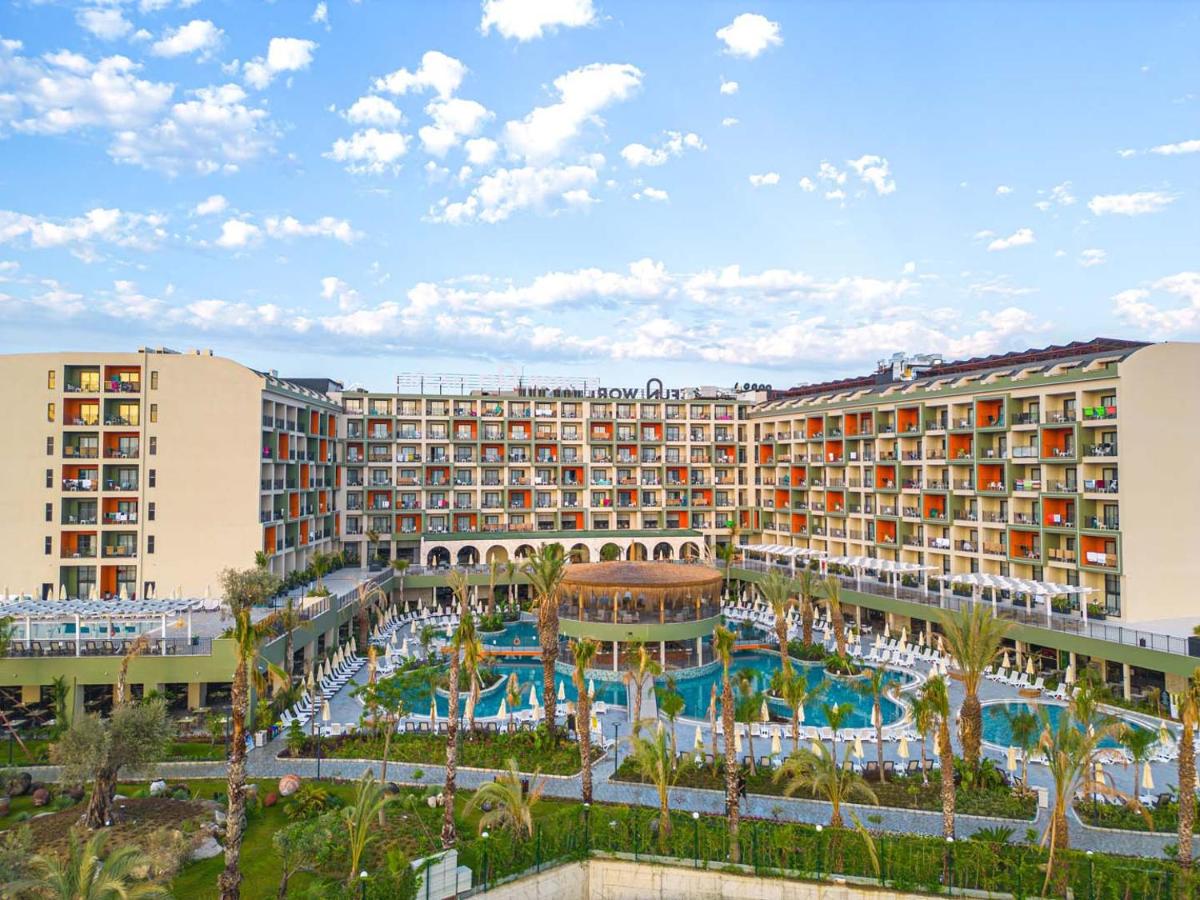 Dream Fun World - Housity