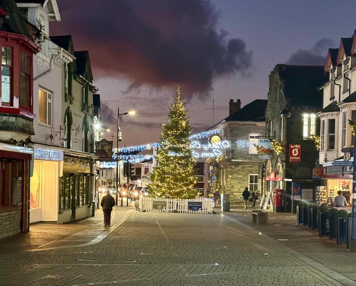 Fitz House - Housity