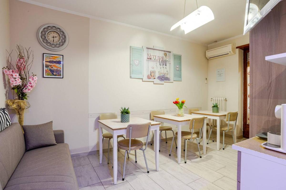 SuiteIRIS B&B - Housity