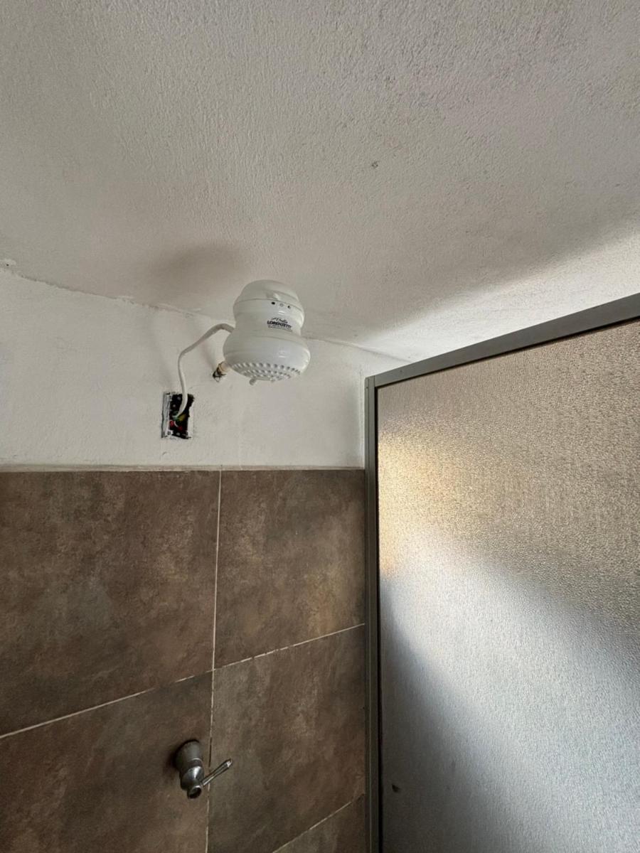 Laguna 02 - Housity