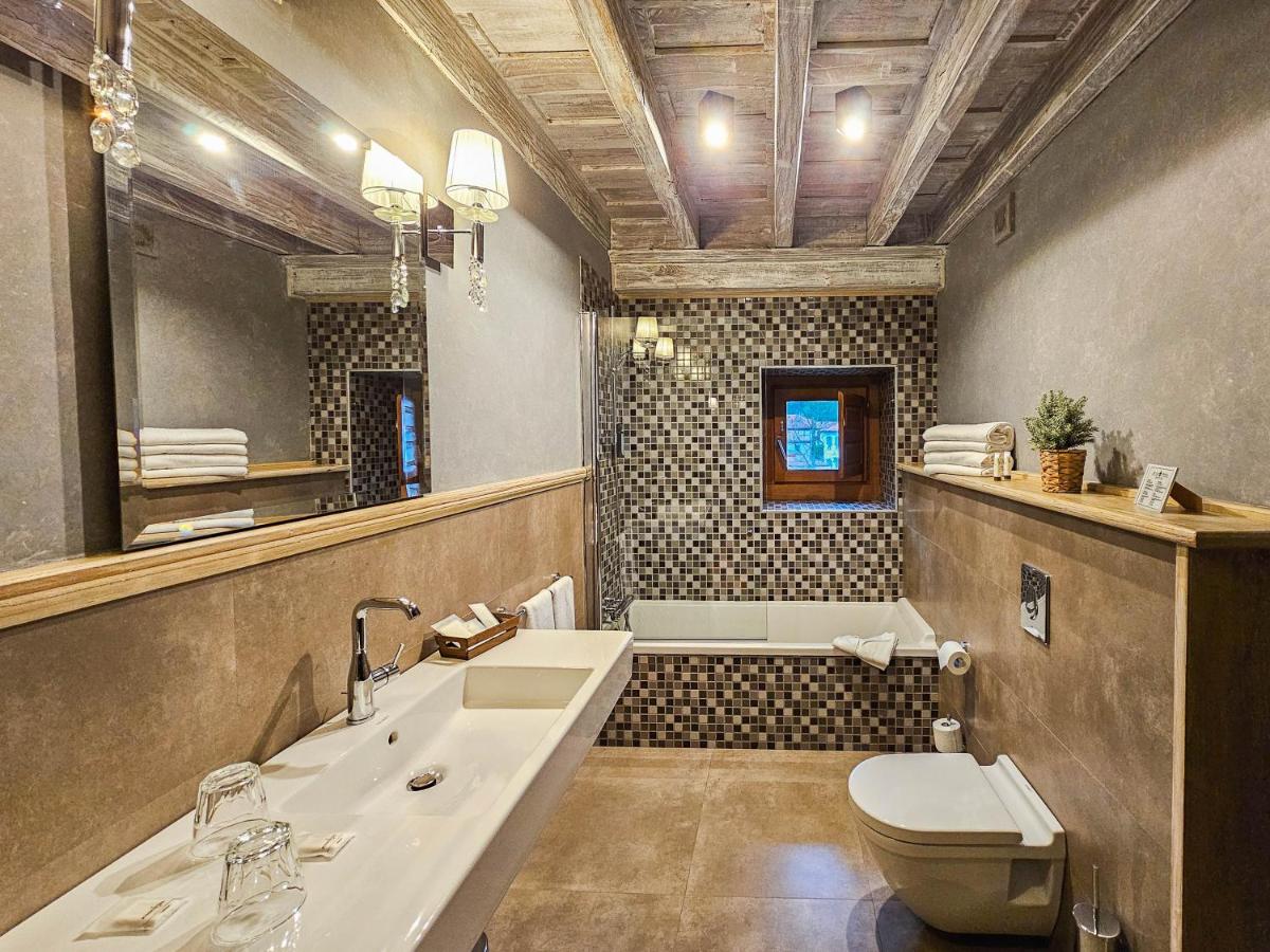 Un baño de Casona De La Pinta