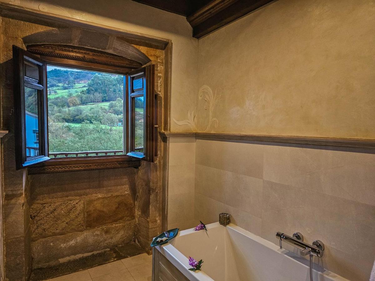 Un baño de Casona De La Pinta