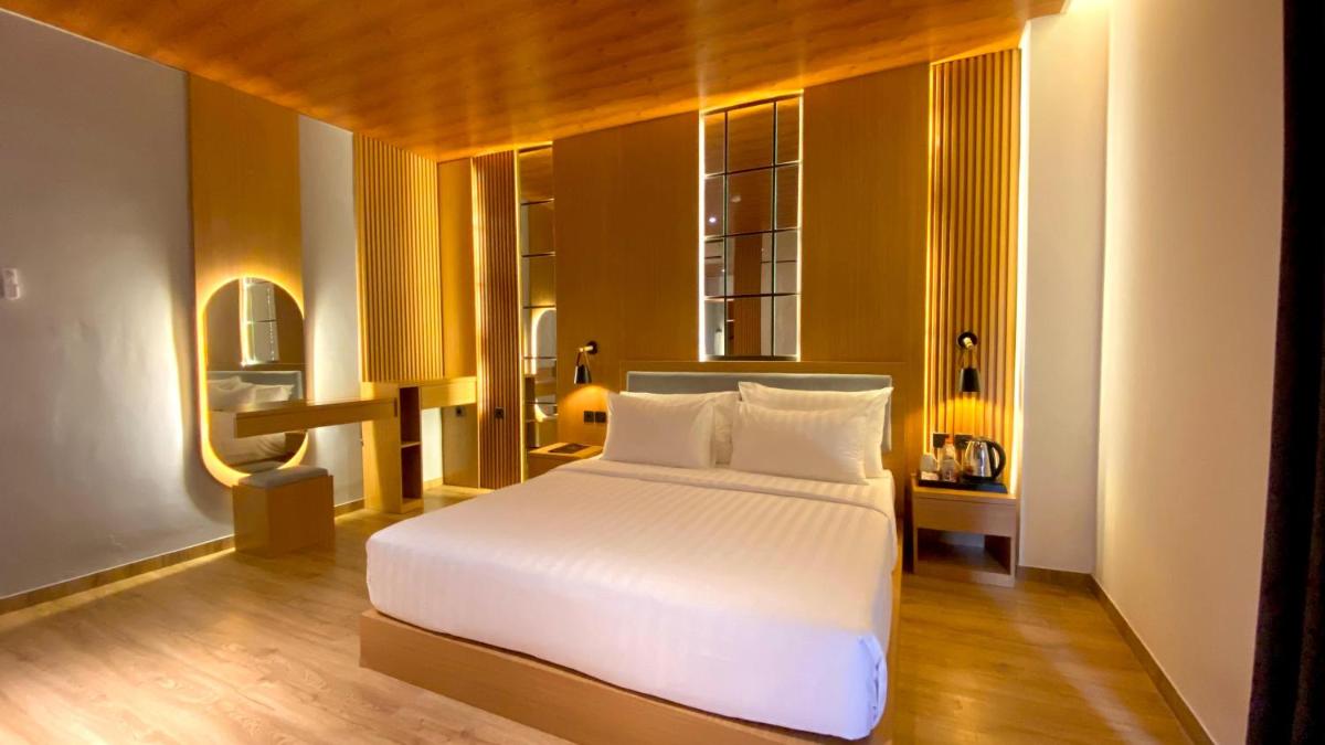 Eagle Hotel Wonosobo, Azana Hotels Collection - Housity