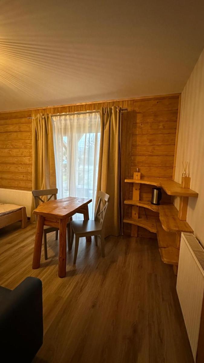Złota 1 - Housity