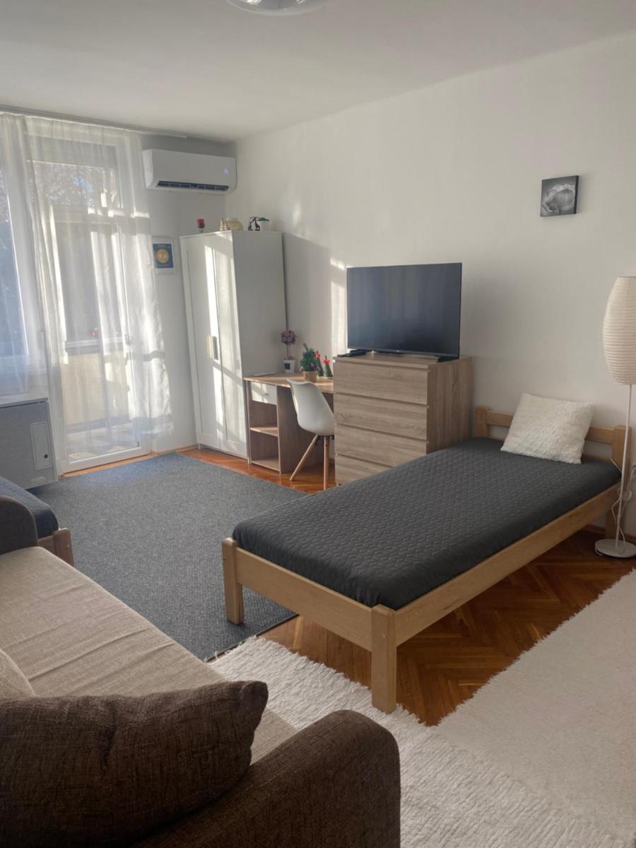 Központi apartman - Housity