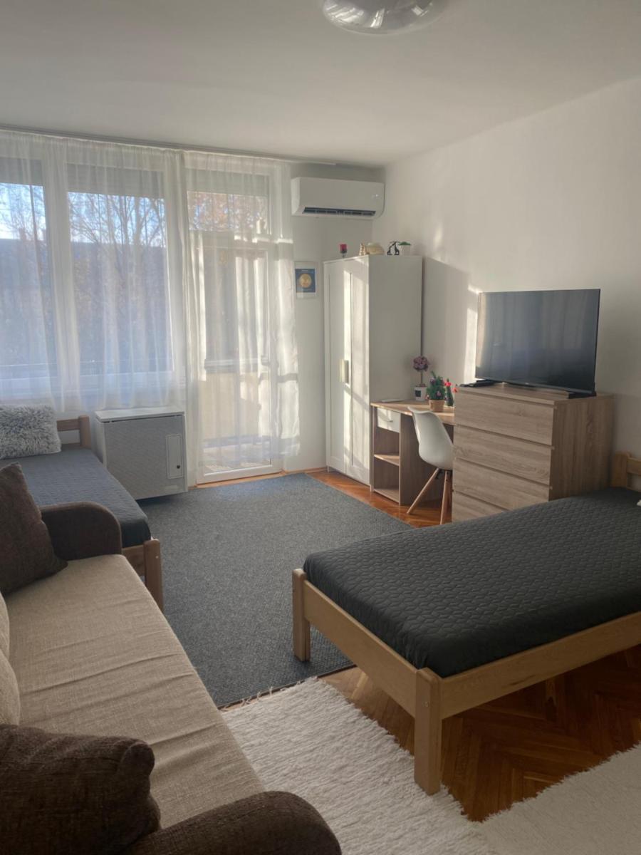 Központi apartman - Housity