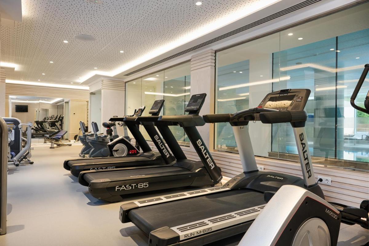 Gimnasio o instalaciones de fitness de Hipotels Eurotel Punta Rotja Spa-Golf