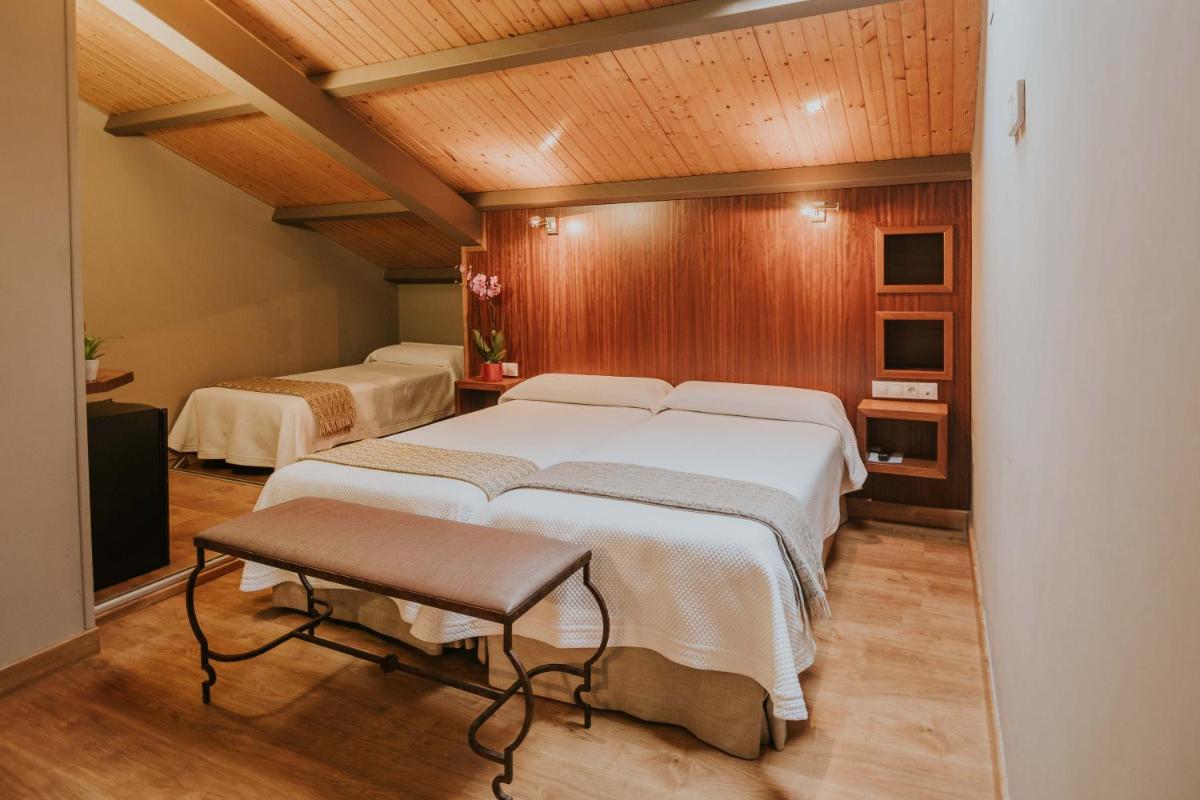 Hotel Arrope - Housity