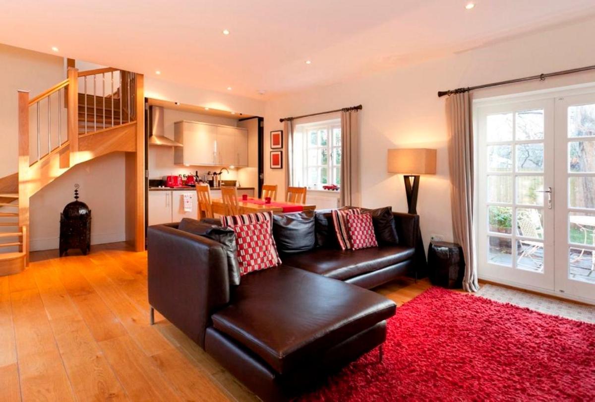 Dbs Serviced Apartments - Housity