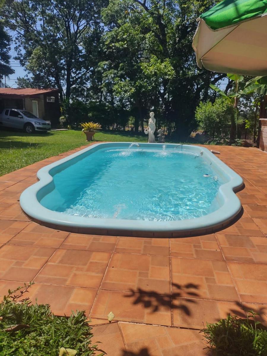 Cabañas con piscina en la entrada de Oberá - Housity