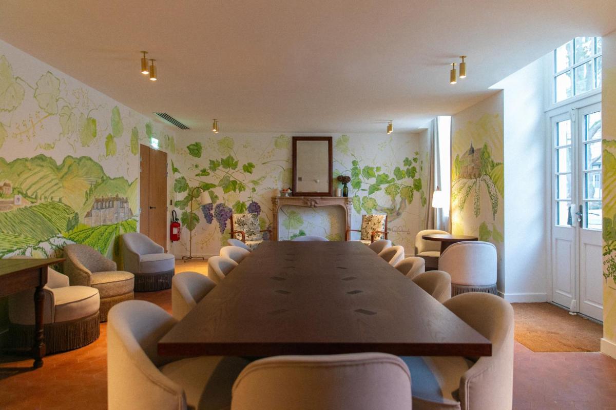 Coin salon dans l'établissement Bellevigne Bourgogne