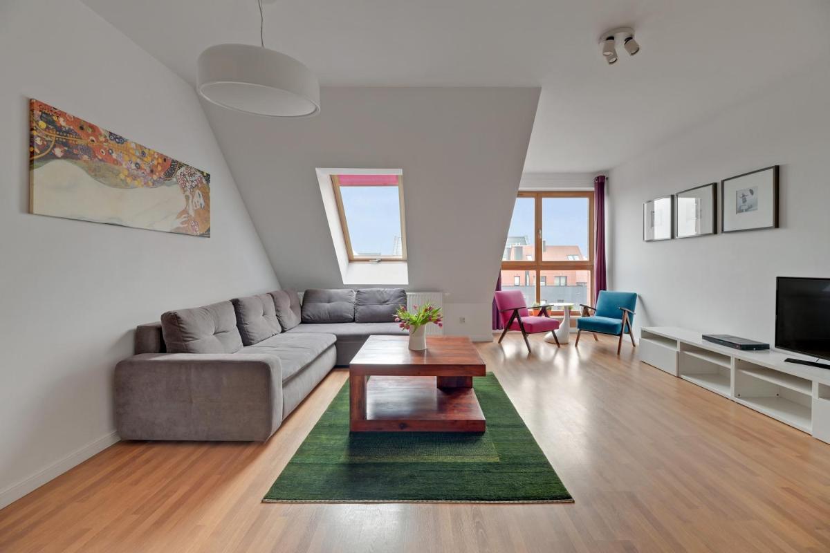 Staywin Aura Gdańsk I - Housity