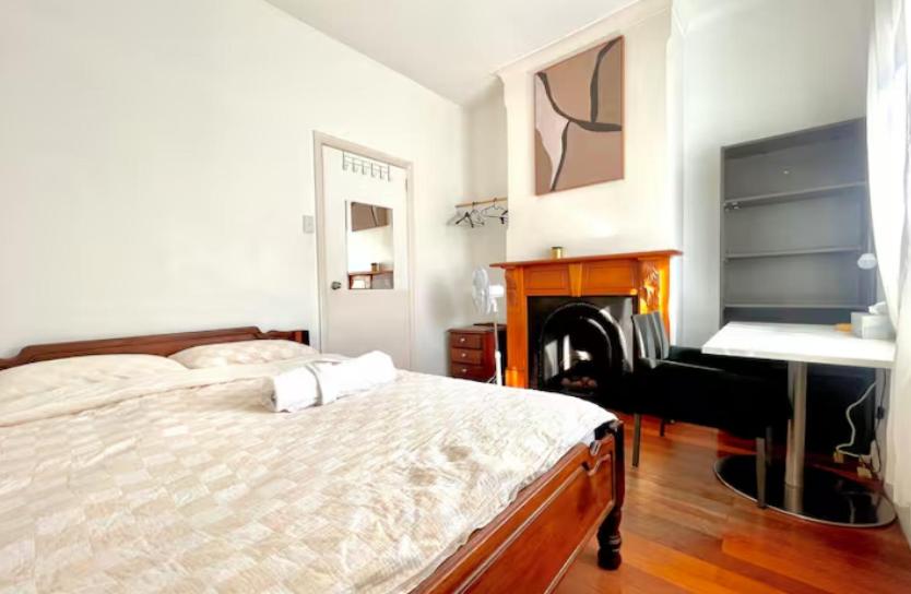 Charming Guesthouse in Eastlakes - Housity