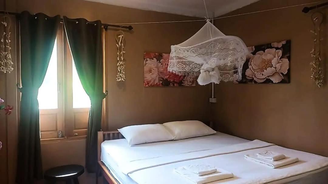 Salamao Bungalow - Housity