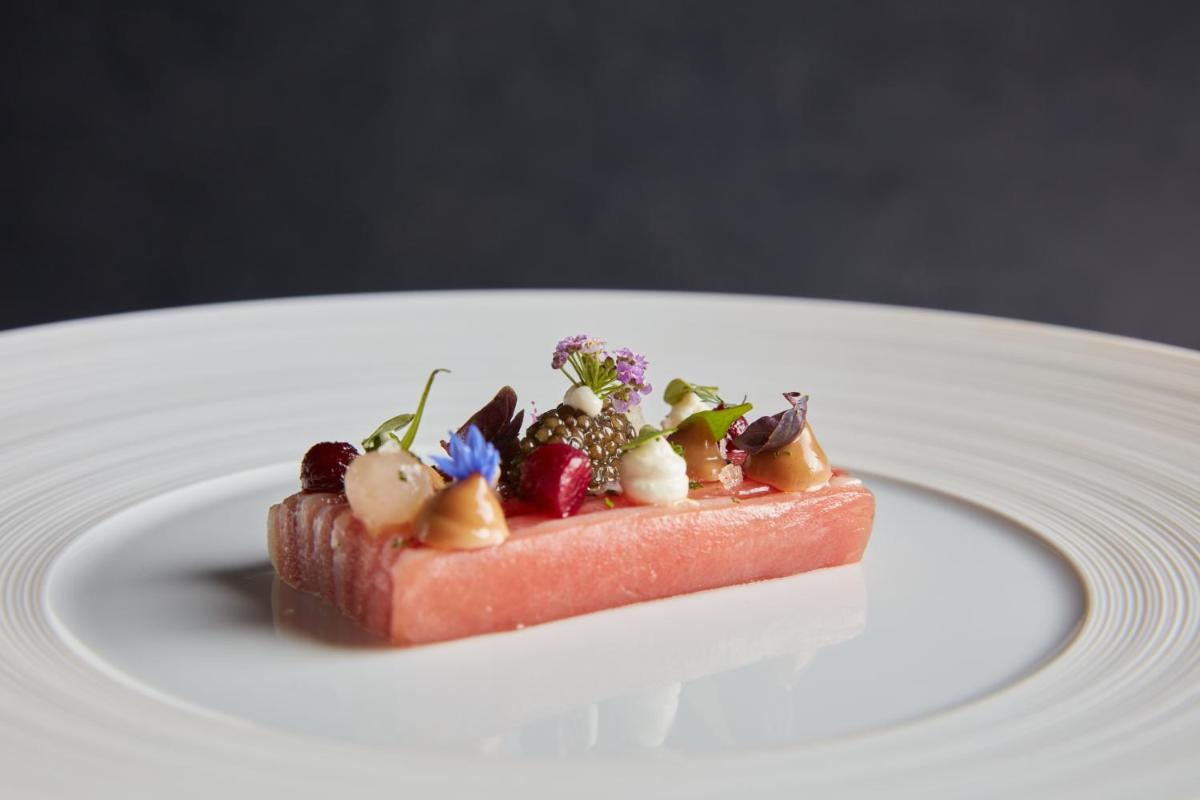 Lympstone Manor Hotel Restaurant & Vineyard - Relais & Chateaux - Housity