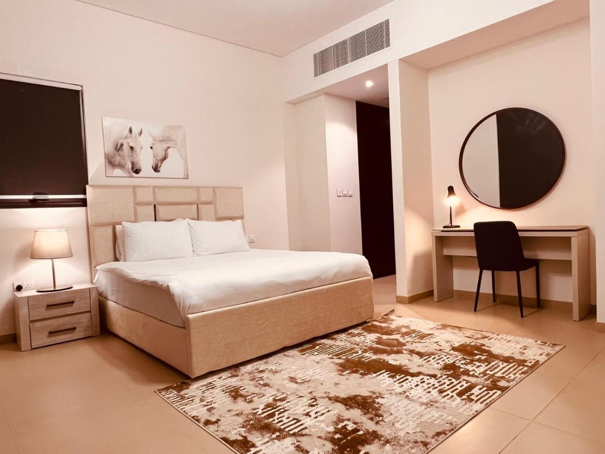 ONE Elegant 2BHK Apartment in Muscat Bay - Housity