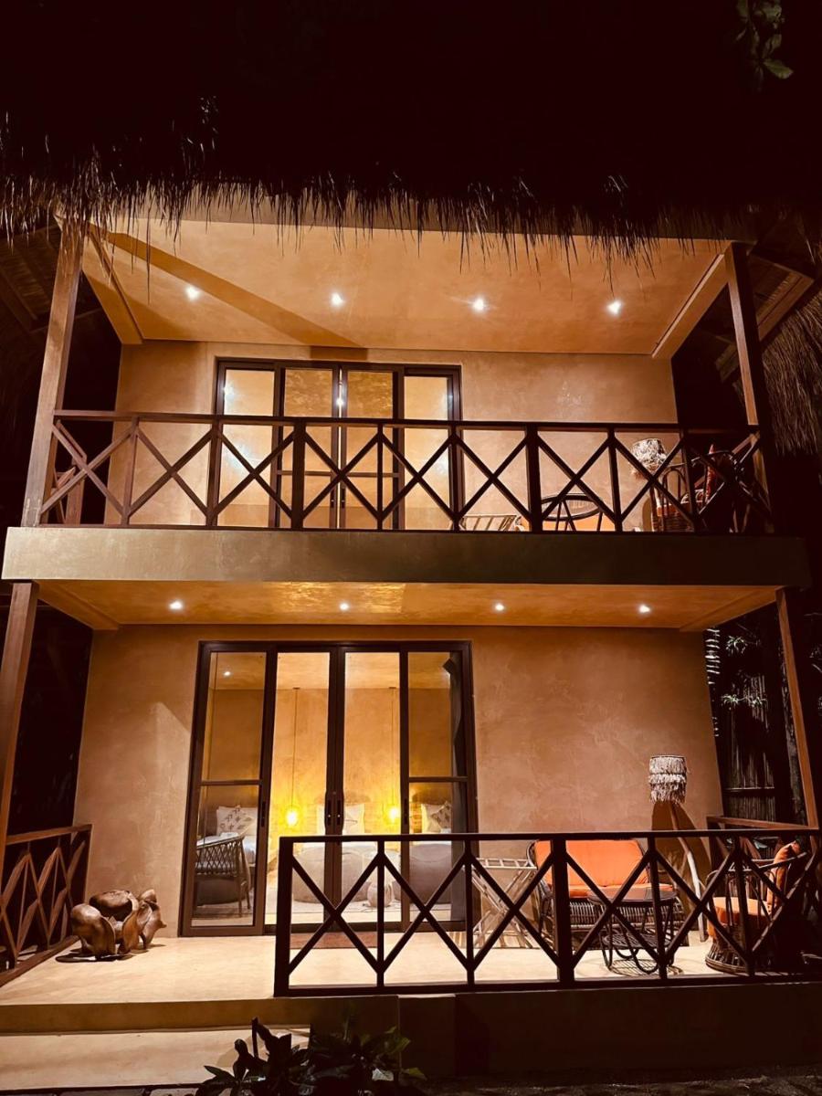 Sunset at Las Cabanas - Housity