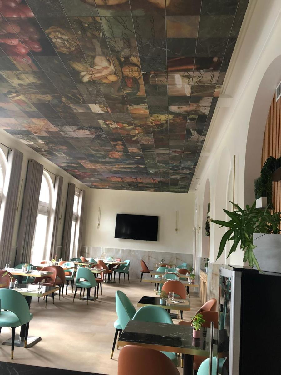 Brit Hotel Privilège Le Royal - Centre Gare - Housity