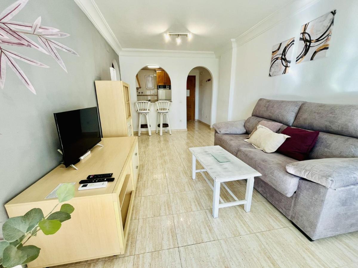 A884 - Aguaviva - 2004 Finestrat - Housity