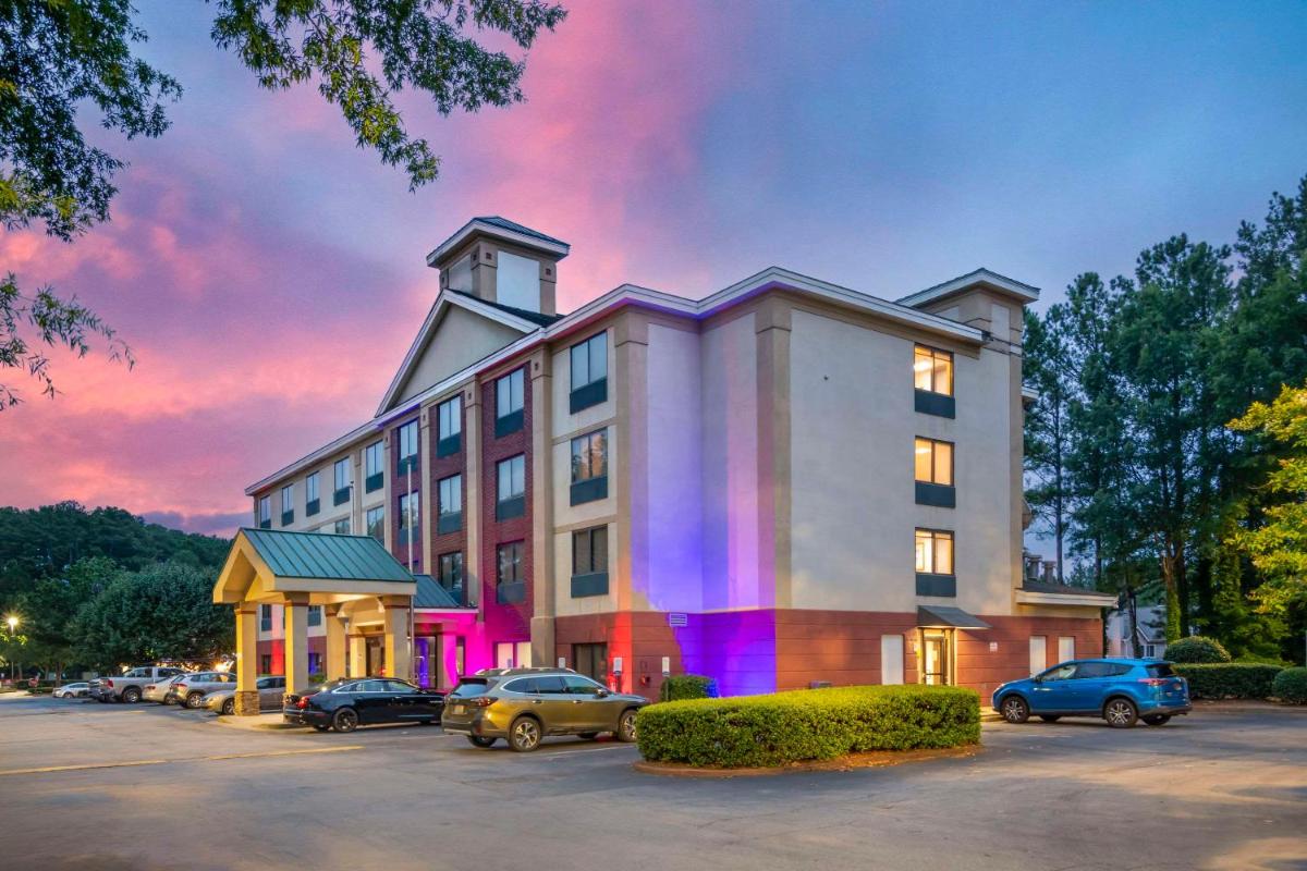 Comfort Inn Alpharetta-Atlanta North - Housity