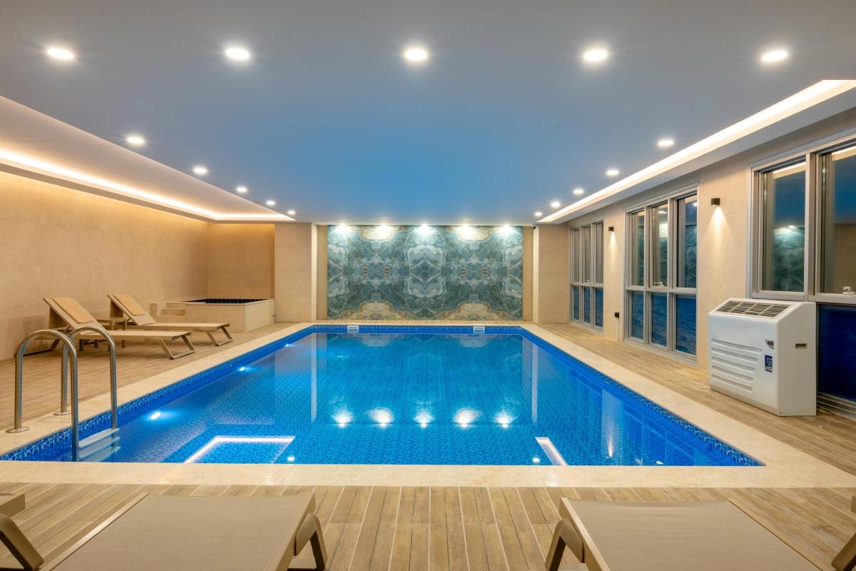 Dedeman Adana - Housity