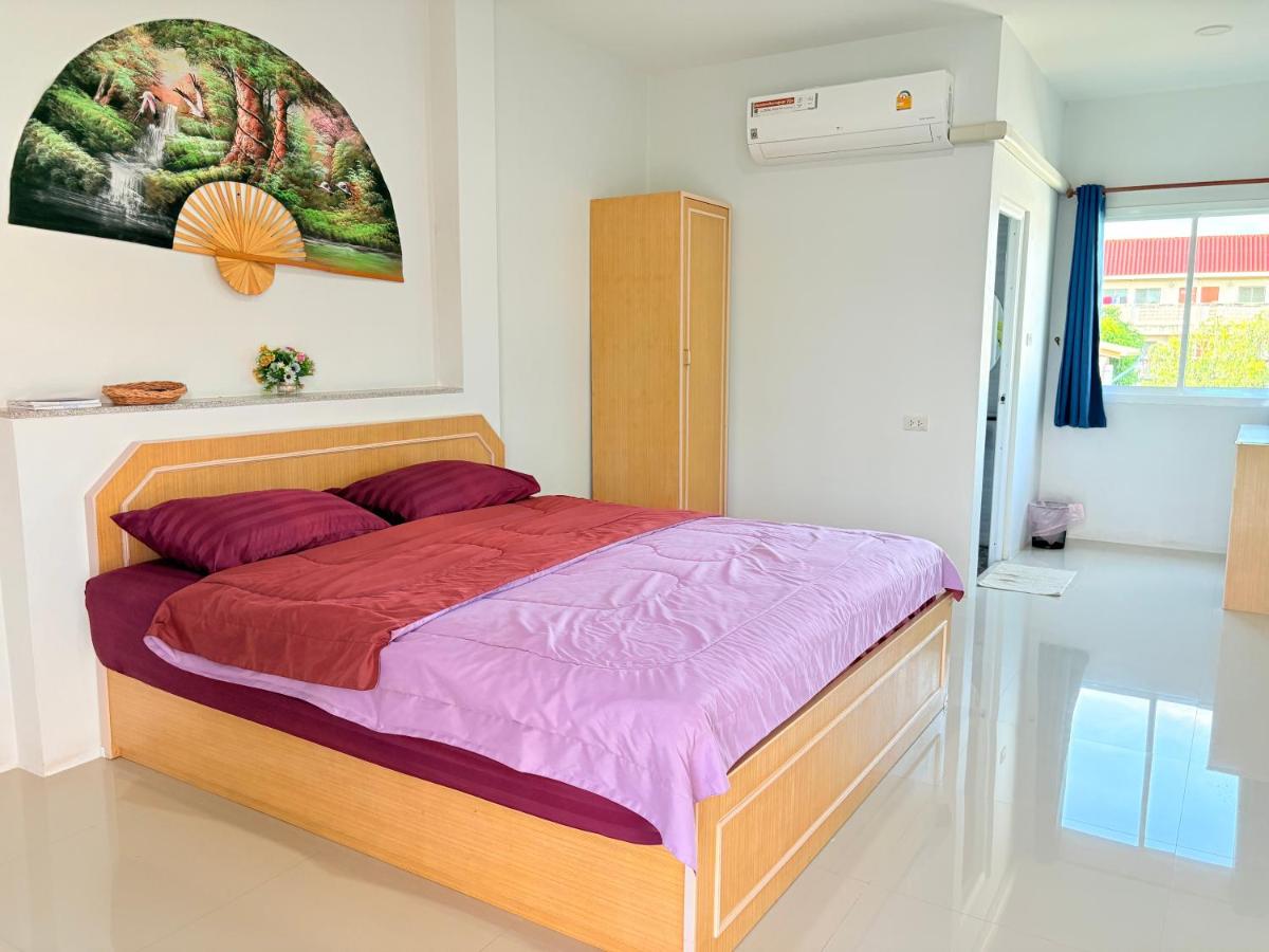 บ้านพักณัฐรินีย์ - Housity