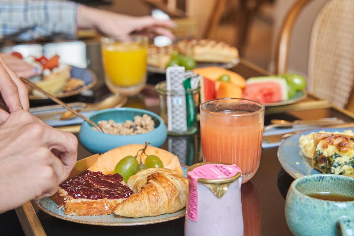 Nourriture dans l'hôtel ou à proximité