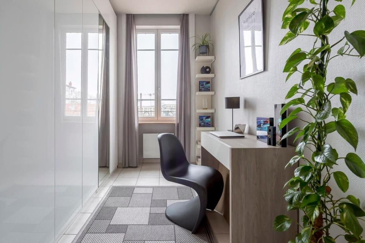 Charming Suite Tolstoï - 2 Guests - Housity