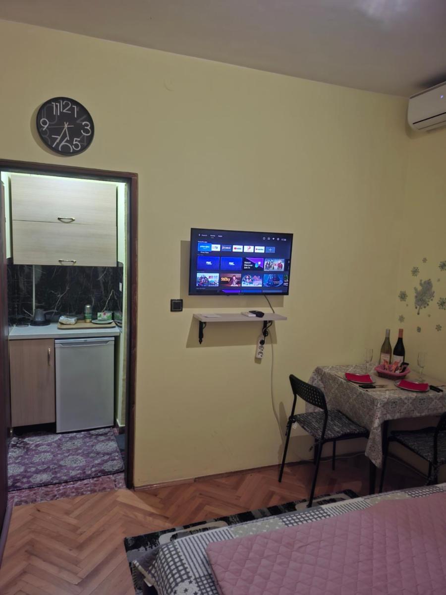 Barcelona Apartments - Hizvo