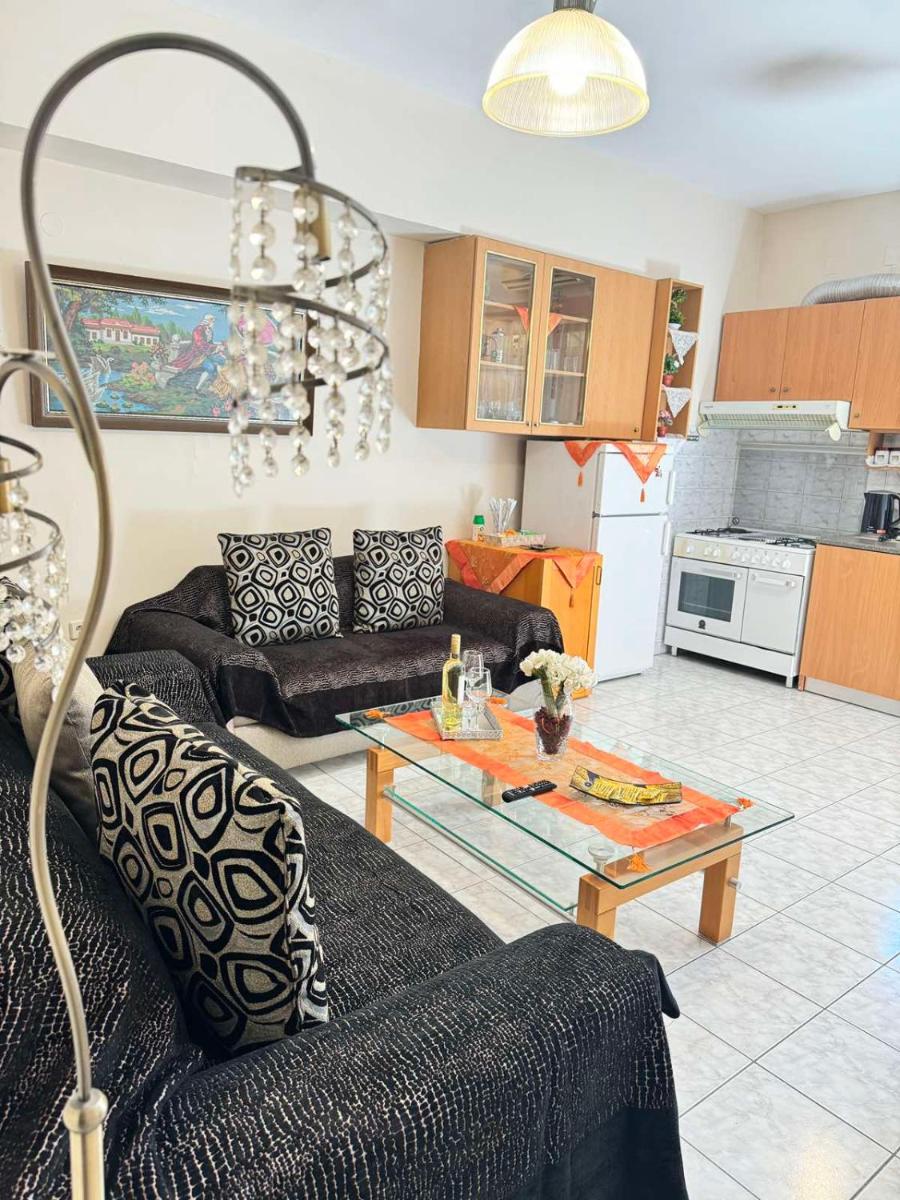 George's & Amalia's appartments 2 - Housity