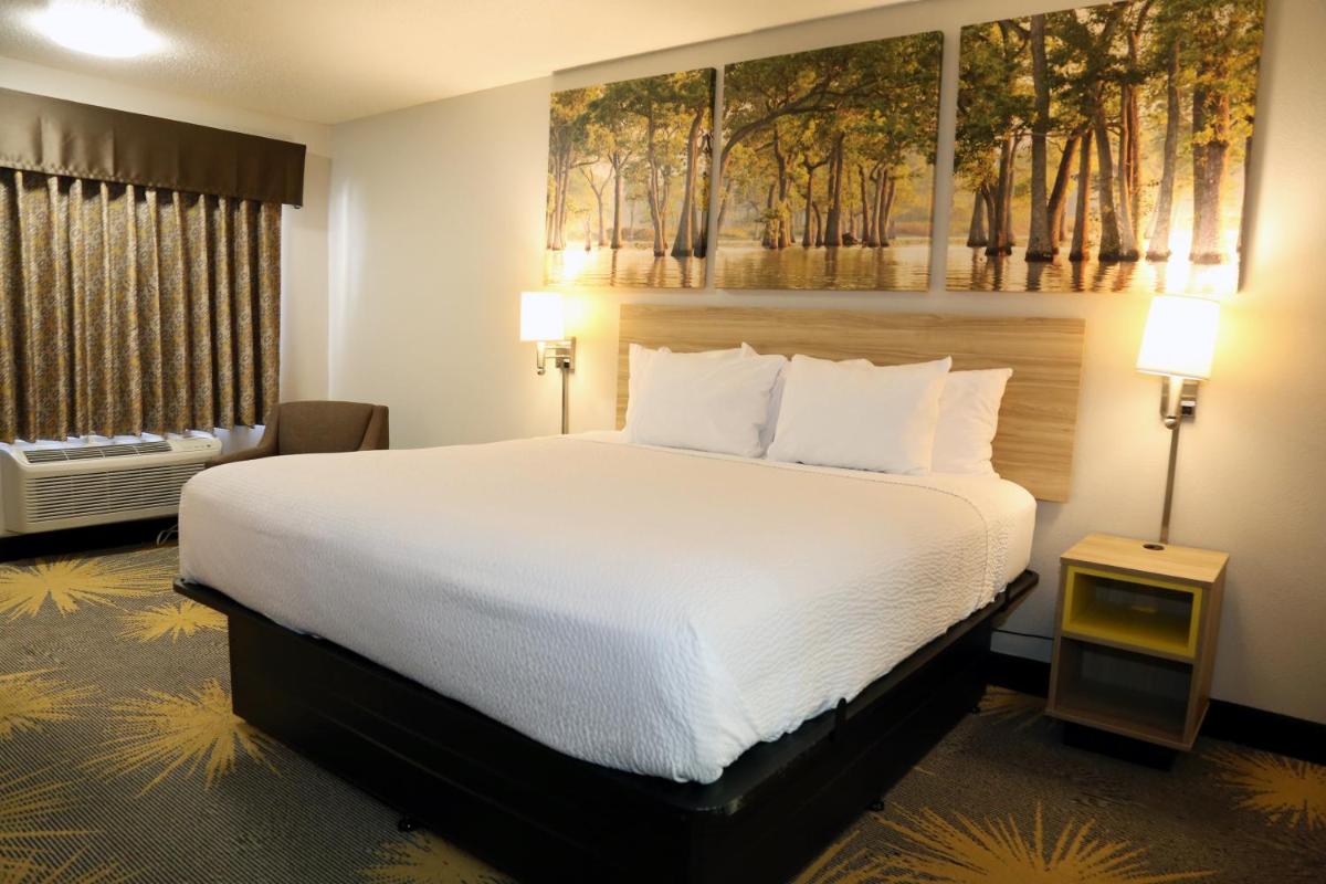 Days Inn by Wyndham Monroe, Louisiana - Housity