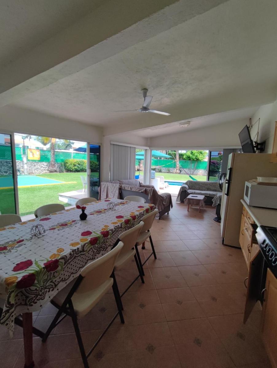 Bungalow Lomas de Cocoyoc - Housity