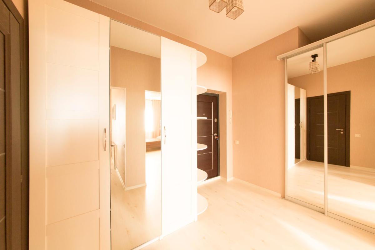 Apartment Kvartirkino Varfolomeeva - Housity