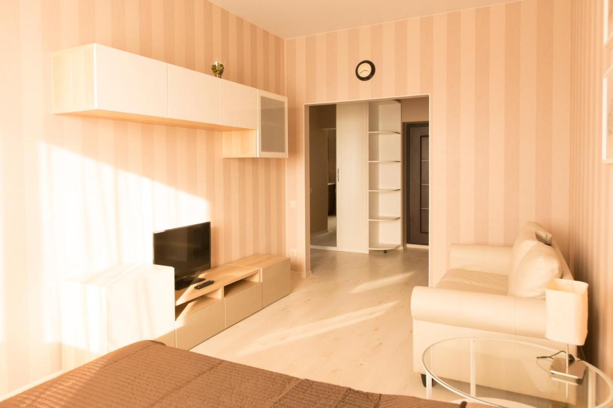 Apartment Kvartirkino Varfolomeeva - Housity