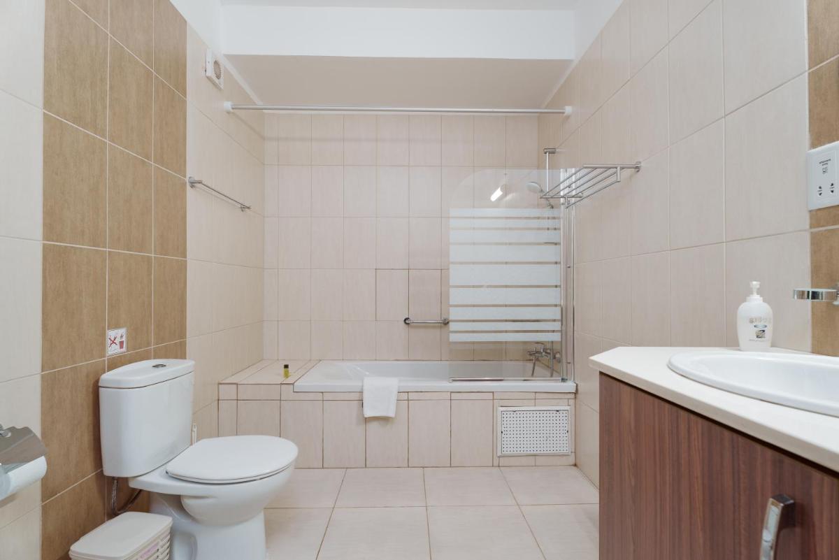 Seafront Protaras Villas - Hizvo