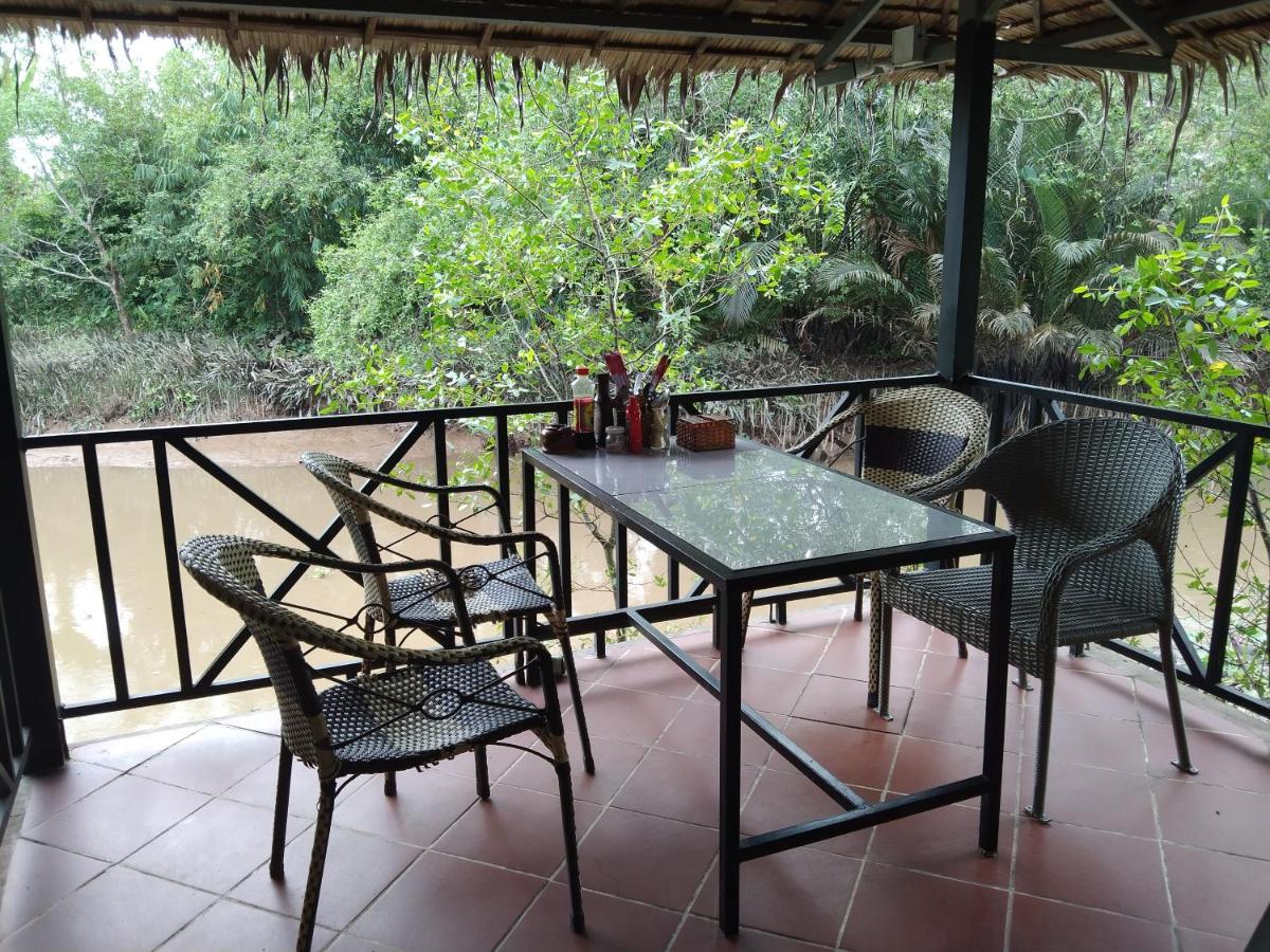 Quoc Phuong Riverside Homestay - Housity