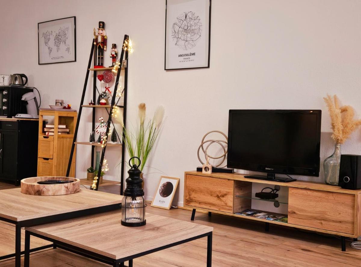 Appartement Cosy Proche Gare - Fibre Optique et Parking - Housity