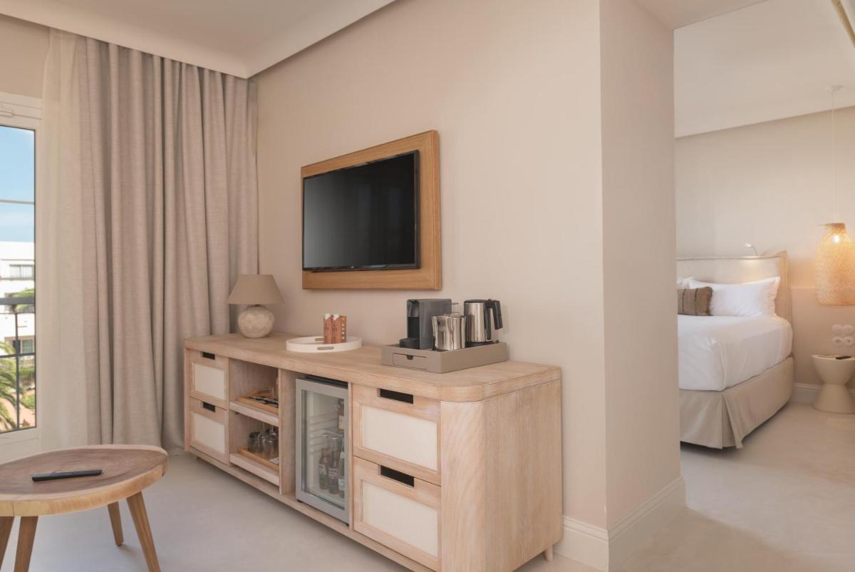 Una cocina o zona de cocina en DAIA Slow Beach Hotel Conil - Adults Only Recommended
