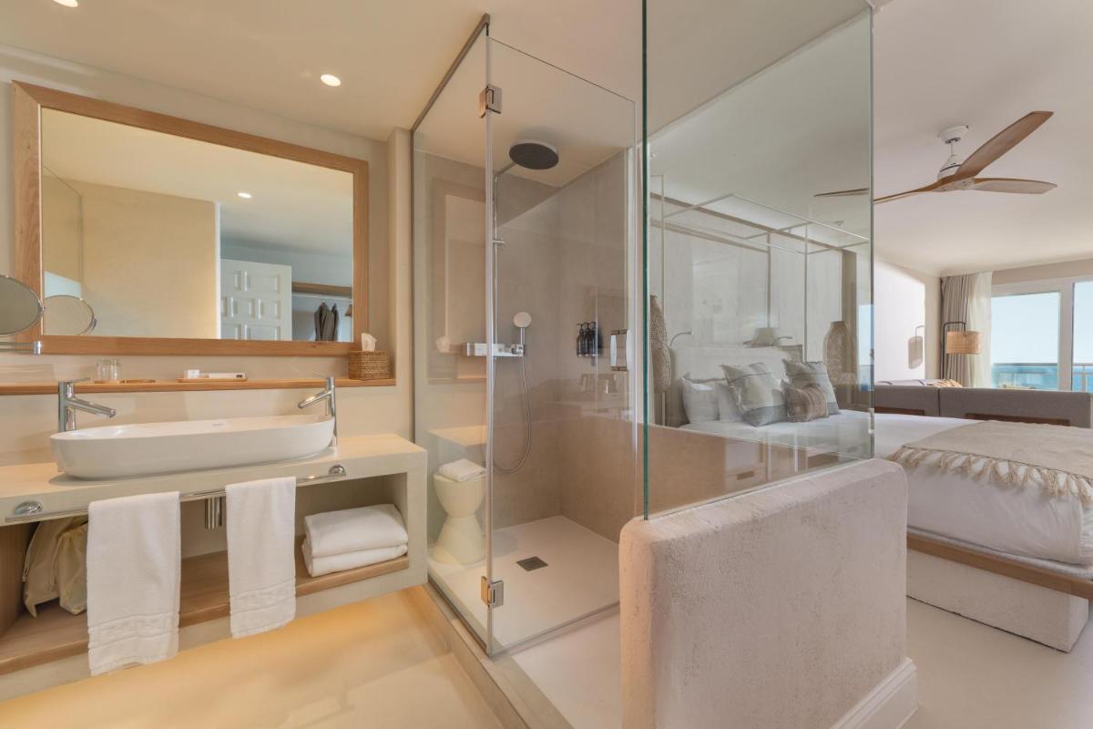 Un baño de DAIA Slow Beach Hotel Conil - Adults Only Recommended