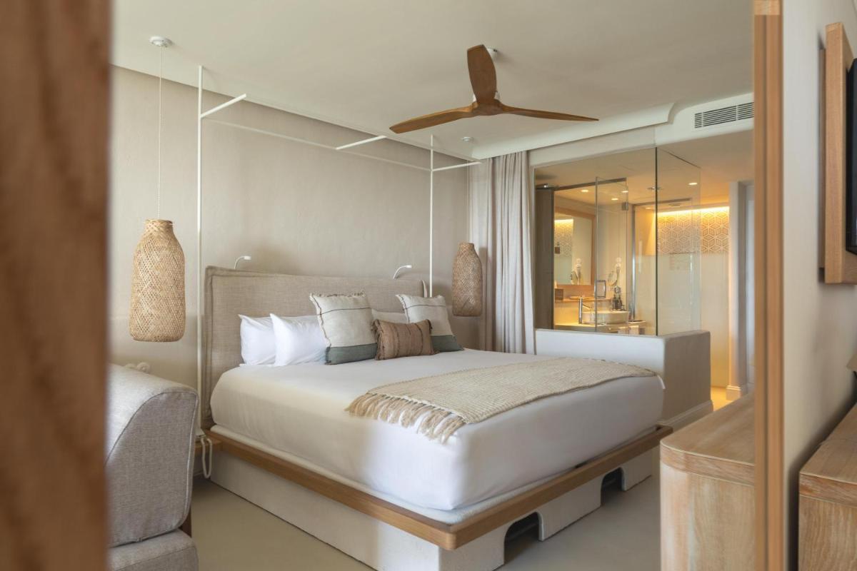 Cama o camas de una habitación en DAIA Slow Beach Hotel Conil - Adults Only Recommended