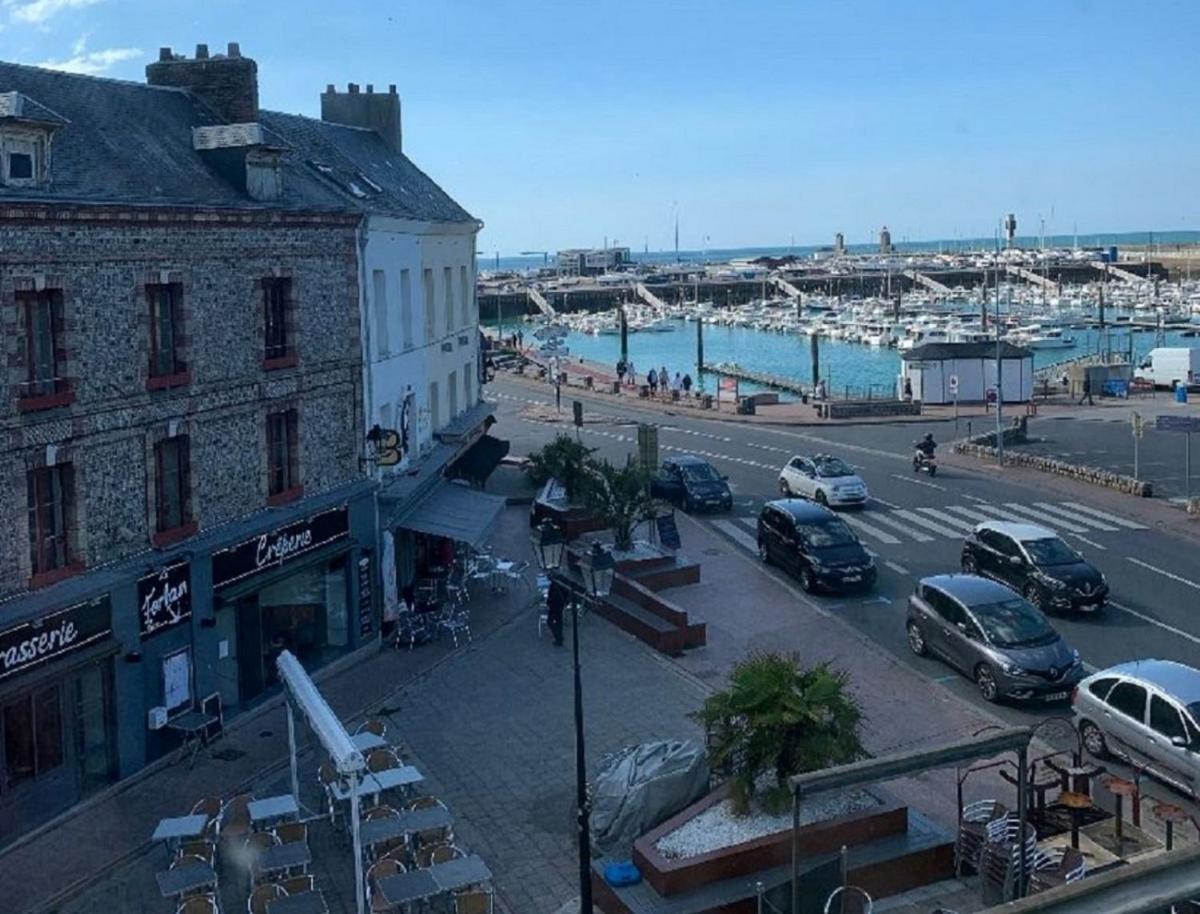 LE SEMAPHORE vue port et mer Fécamp - Housity