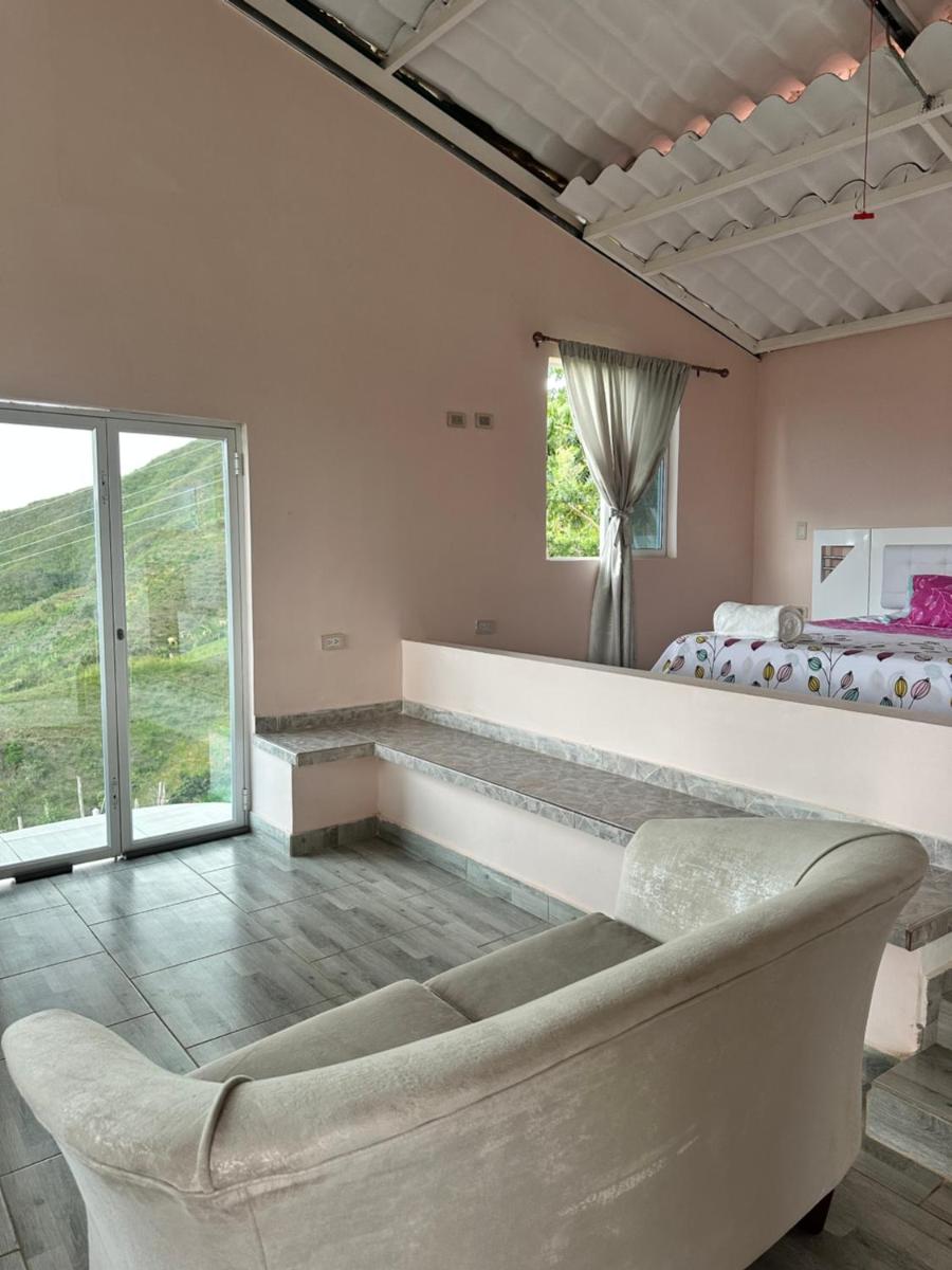 Lago Calima-Villa la Estrella - Housity